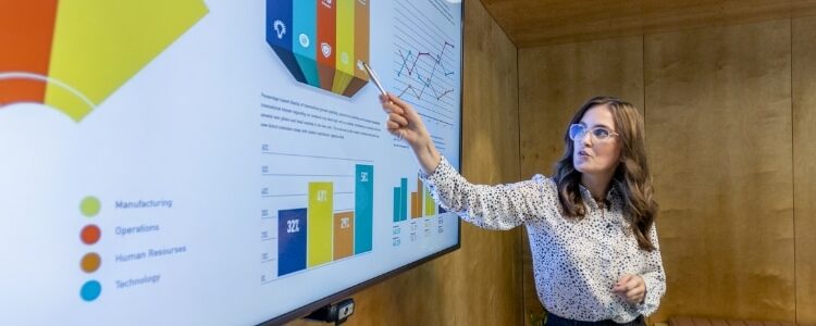 img blog How to use PowerPoint Presenter Coach to make better presentations A 20DkyN Mastering your presentation skills: A guide to using PowerPoint Presenter Coach