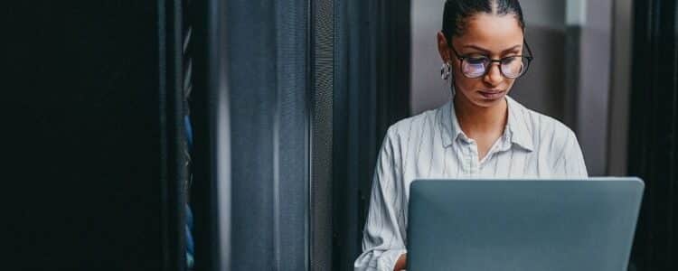 2024October4Business C F 67vUEQ Protect your business from power outages with a quality UPS
